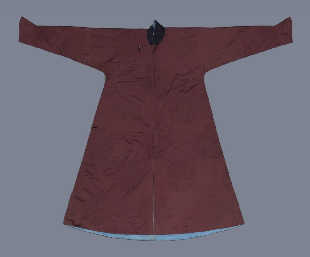 图片[1]-Brown Dark Flower Satin Regular Dress Robe-China Archive